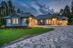 Tesoro-Front-Exterior